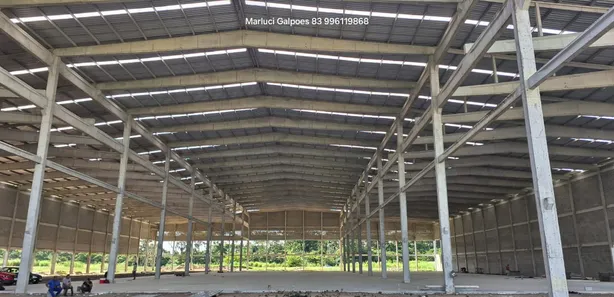 Galpão / Depósito / Armazém com 4 Quartos para alugar, 6000m² no Centro, Bayeux