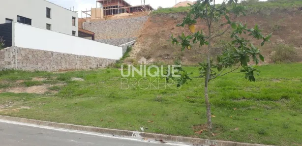 Terreno / Lote / Condomínio à venda, 401m² no Bairro Itapema, Itatiba