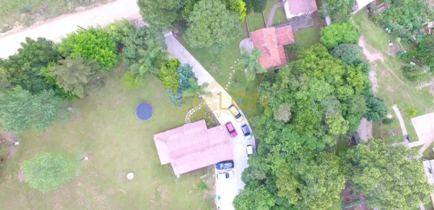 Fazenda / Sítio / Chácara com 3 Quartos à venda, 260m² no Jardim Karla, Pinhais