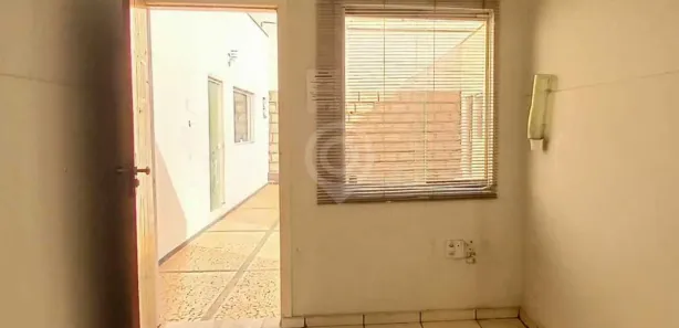 Conjunto Comercial / Sala para alugar, 185m² no Centro, Itatiba