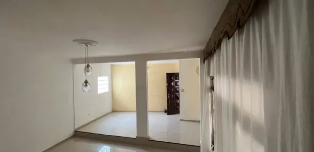 Sobrado com 3 Quartos à venda, 128m² no Vila Voturua, São Vicente