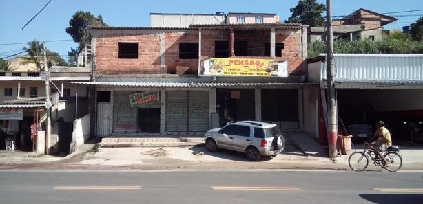 Loja / Salão / Ponto Comercial à venda, 600m² no Jardim Alvorada, Nova Iguaçu