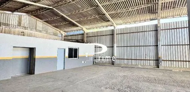 Galpão / Depósito / Armazém para alugar, 600m² no Itaipu, Niterói