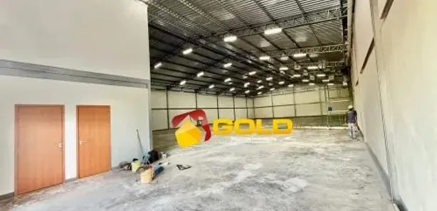 Galpão / Depósito / Armazém à venda, 1100m² no Laranjeiras, Uberlândia