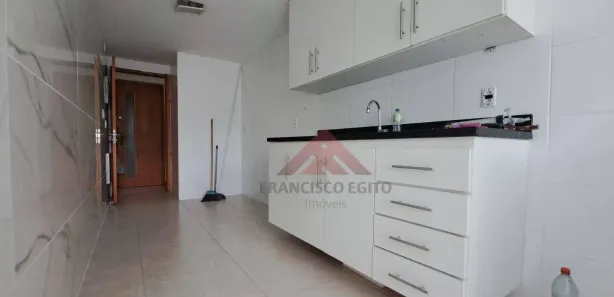 Apartamento com 3 Quartos para alugar, 90m² no Santa Rosa, Niterói
