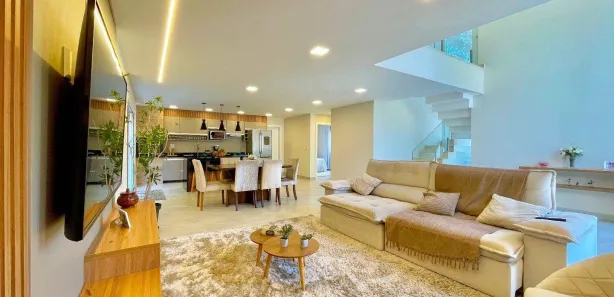 Casa de Condomínio com 3 Quartos à venda, 226m² no Bom Retiro, Teresópolis