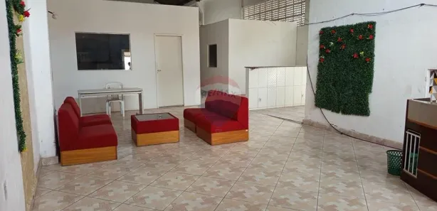 Galpão / Depósito / Armazém com 3 Quartos à venda, 310m² no Bonsucesso, Rio de Janeiro