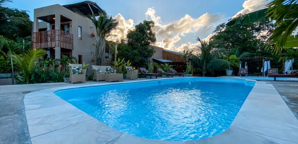 Hotel / Motel / Pousada com 11 Quartos à venda, 570m² no Centro, Baía Formosa