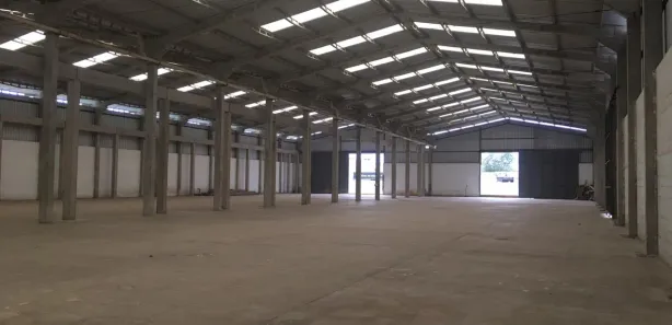 Galpão / Depósito / Armazém para venda ou aluguel, 3000m² no Sol e Mar, Macaé