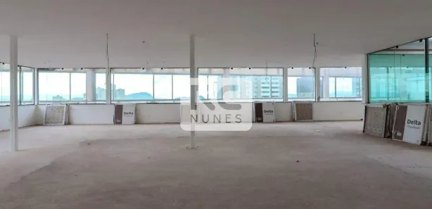 Conjunto Comercial / Sala à venda, 270m² no Vila da Serra, Nova Lima