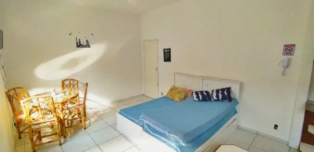 Kitnet com 1 Quarto à venda, 30m² no Guilhermina, Praia Grande
