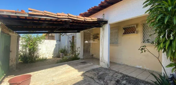 Casa com 4 Quartos à venda, 200m² no Ilhotas, Teresina