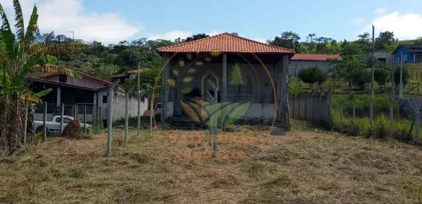 Fazenda / Sítio / Chácara com 3 Quartos à venda, 1400m² no Chácara Marambaia, Caçapava