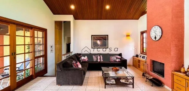 Fazenda / Sítio / Chácara com 3 Quartos à venda, 350m² no Chácaras Cataguá, Taubaté