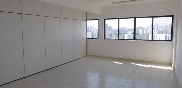 Andar / Laje corporativa com 8 Quartos à venda, 282m² no Pituba, Salvador