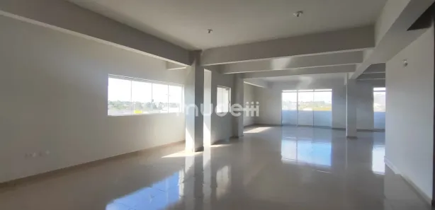 Conjunto Comercial / Sala para alugar, 183m² no São Pedro, São José dos Pinhais