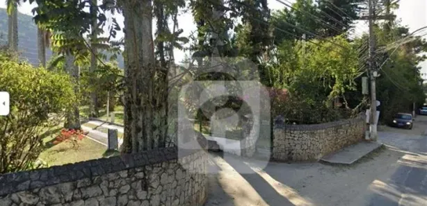 Fazenda / Sítio / Chácara com 4 Quartos à venda, 7000m² no Itaipava, Petrópolis