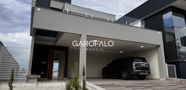 Casa de Condomínio com 3 Quartos à venda, 260m² no Terras Alpha, Resende