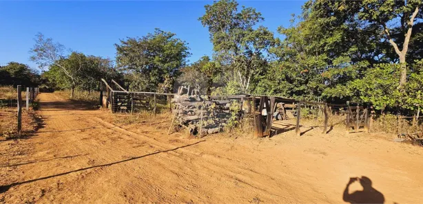 Fazenda / Sítio / Chácara com 3 Quartos à venda, 242000m² no , Padre Bernardo