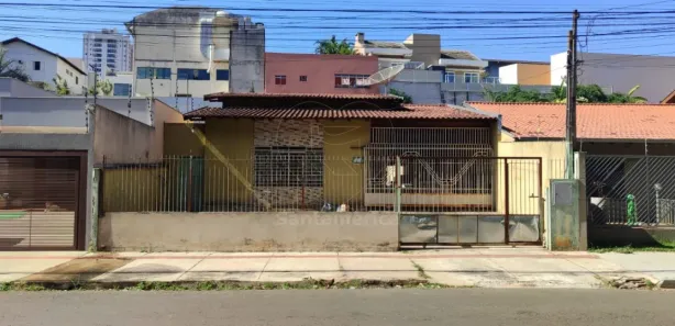 Casa com 3 Quartos à venda, 128m² no Bancários, Londrina