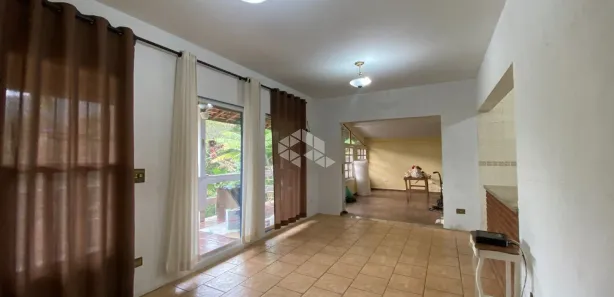 Fazenda / Sítio / Chácara à venda, 222m² no São Vicente, Mairiporã