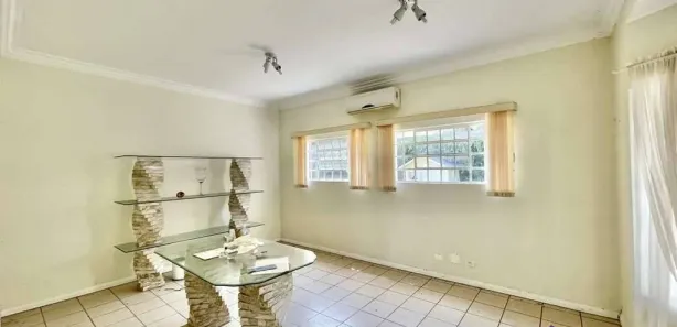 Loja / Salão / Ponto Comercial à venda, 229m² no Granja Viana II, Cotia