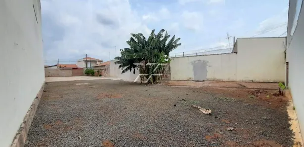 Terreno / Lote / Condomínio para alugar, 537m² no Vila Nova, Rio Claro