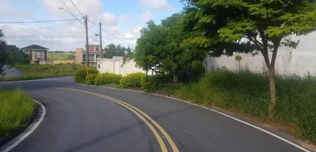 Terreno / Lote / Condomínio à venda, 256m² no Lagoa, Macaé