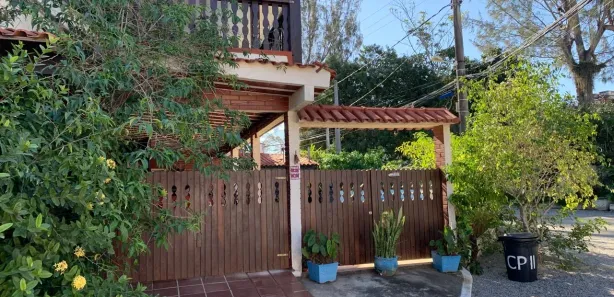 Casa de Condomínio com 6 Quartos para alugar, 100m² no Centro, Araruama