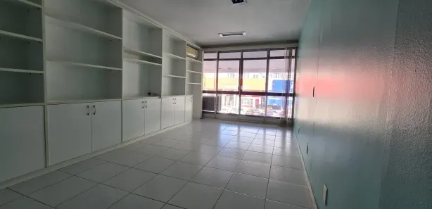Conjunto Comercial / Sala à venda, 22m² no Asa Norte, Brasília