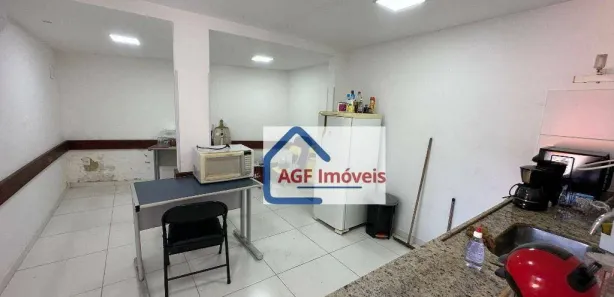 Galpão / Depósito / Armazém à venda, 1000m² no Engenho do Mato, Niterói