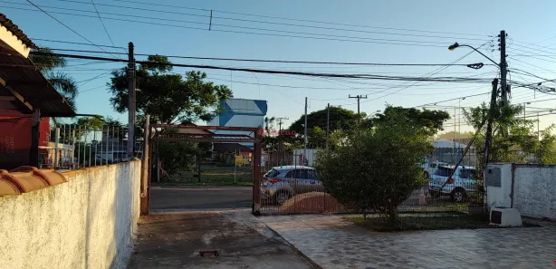 Casa com 2 Quartos à venda, 80m² no Niterói, Canoas