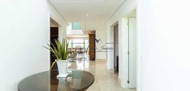 Casa de Condomínio com 4 Quartos para alugar, 570m² no Alphaville, Santana de Parnaíba