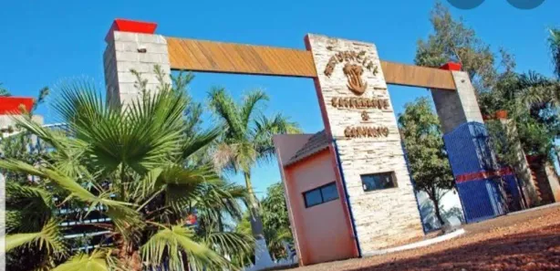 Terreno / Lote / Condomínio à venda, 510m² no Centro, Sertaneja