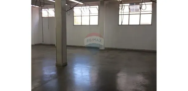 Galpão / Depósito / Armazém à venda, 939m² no Estoril, Belo Horizonte
