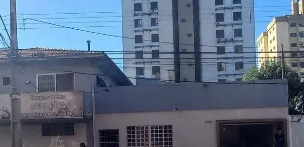 Prédio Inteiro à venda, 180m² no Centro, Cascavel