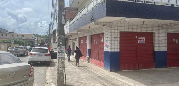 Prédio Inteiro para alugar, 60m² no Centro, Camaçari