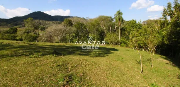Fazenda / Sítio / Chácara à venda, 15000m² no Pé de Plátano, Santa Maria