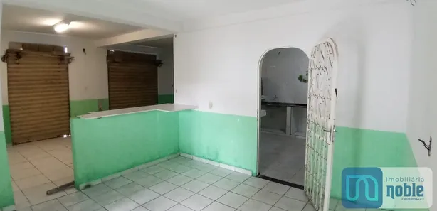Prédio Inteiro com 3 Quartos à venda, 150m² no Santa Maria, Brasília