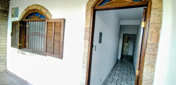 Sobrado com 3 Quartos para alugar, 90m² no Olinda, Nilópolis