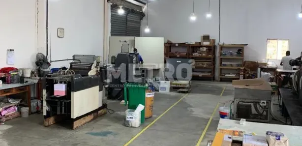 Galpão / Depósito / Armazém com 1 Quarto à venda, 3000m² no Distrito Industrial, Petrolina