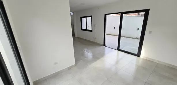 Sobrado com 2 Quartos para alugar, 140m² no Praia dos Sonhos, Itanhaém