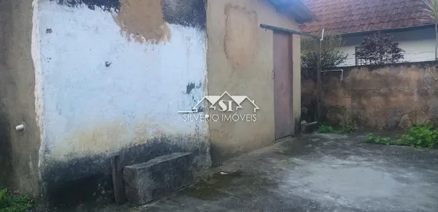 Loja / Salão / Ponto Comercial com 2 Quartos à venda, 32m² no Mosela, Petrópolis