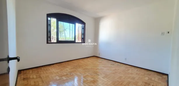 Casa com 4 Quartos à venda, 125m² no Itararé, Santa Maria