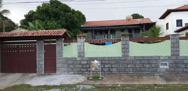 Casa com 4 Quartos à venda, 285m² no Bananeiras (Iguabinha), Araruama