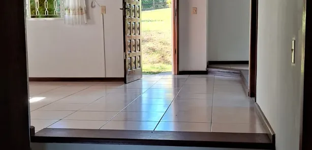 Fazenda / Sítio / Chácara com 6 Quartos à venda, 265m² no Itaqui de Cima, Campo Largo