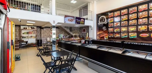 Prédio Inteiro à venda, 483m² no Centro, São José dos Pinhais