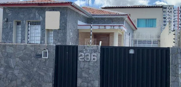 Casa com 4 Quartos à venda, 232m² no São José, Aracaju