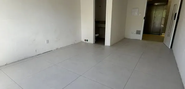 Conjunto Comercial / Sala para alugar, 25m² no Nazaré, Belém