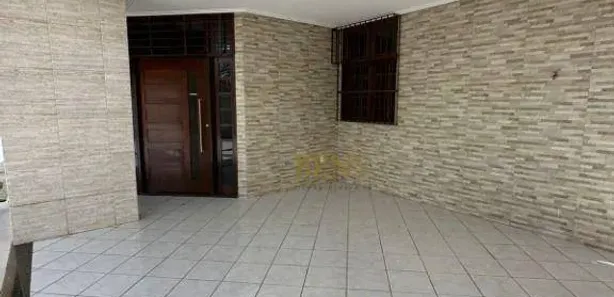Casa com 4 Quartos para alugar, 201m² no Sandra Cavalcante, Campina Grande